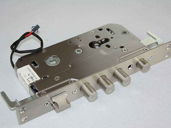 渝北24小时上门开锁公司